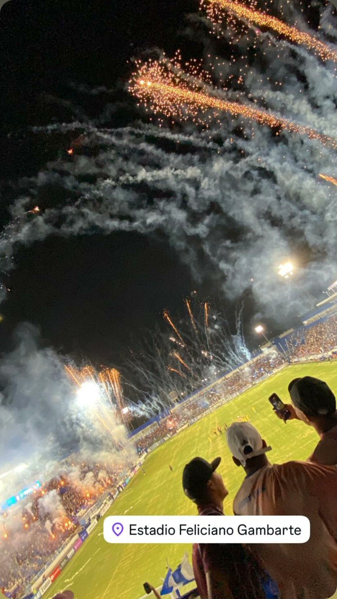 Godoy Cruz vs Bolivar 
Viernes 21:30 hs