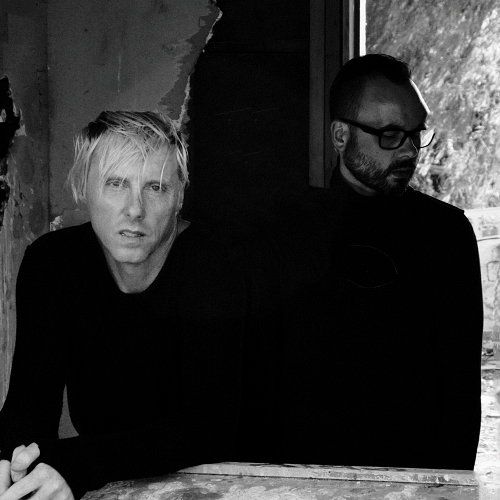 MusicNewsWeb's tweet photo. Traitrs set to bring atmospheric post-punk brilliance to London’s 229, buy tickets - #traitrs @traitrs
Buy tickets securely here: https://t.co/BqQPxzBs2f
More on https://t.co/cGbkkwo6Jk https://t.co/ydg1ZjLaWt
