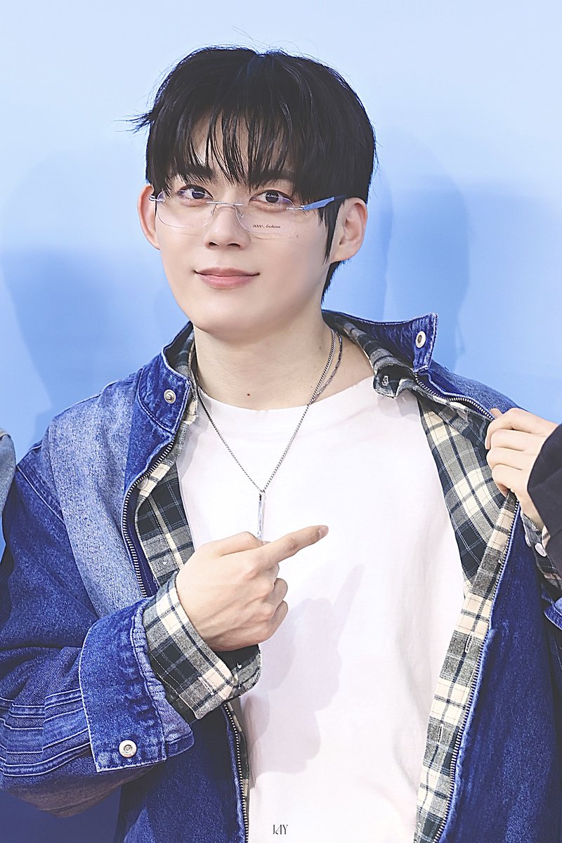 BXB__Jay's tweet photo. 🧡
260214 일본

#BXB  #비엑스비 #Jihun #지훈
@bxb_twt @BXB_wolfburn https://t.co/Q5j2PSkFIF