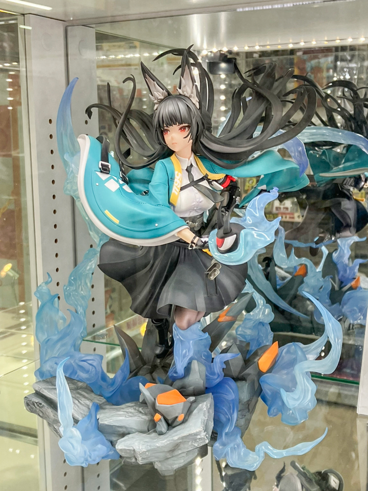 最終値下げ！asoboze 美品✨シリーズ２点セット あみあみ秋葉原ラジオ会館店】 APEX様の「ゼンレスゾーンゼロ 星見雅