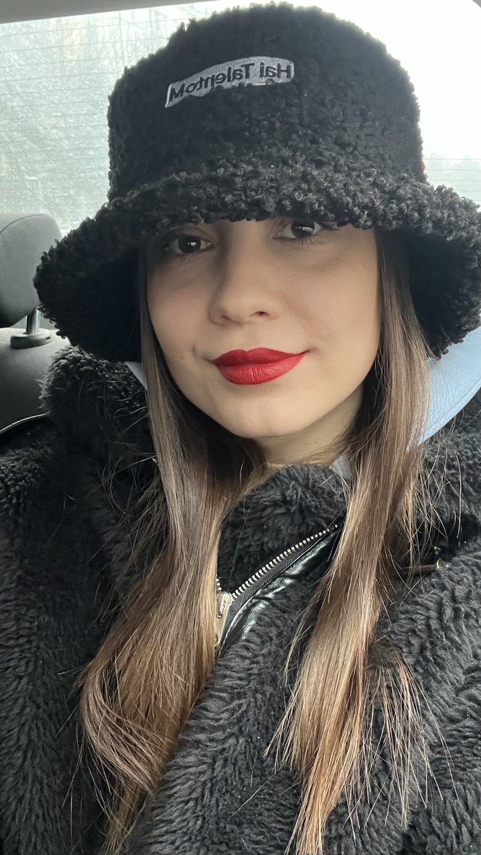 An_joyy's tweet photo. Кохайтеся, чорнобриві,
Та не з москалями,

💋 https://t.co/MPxe4w2fnu