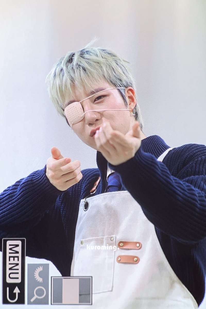 ᴋᴜʀᴏᴍɪɴɢ。 tweet media