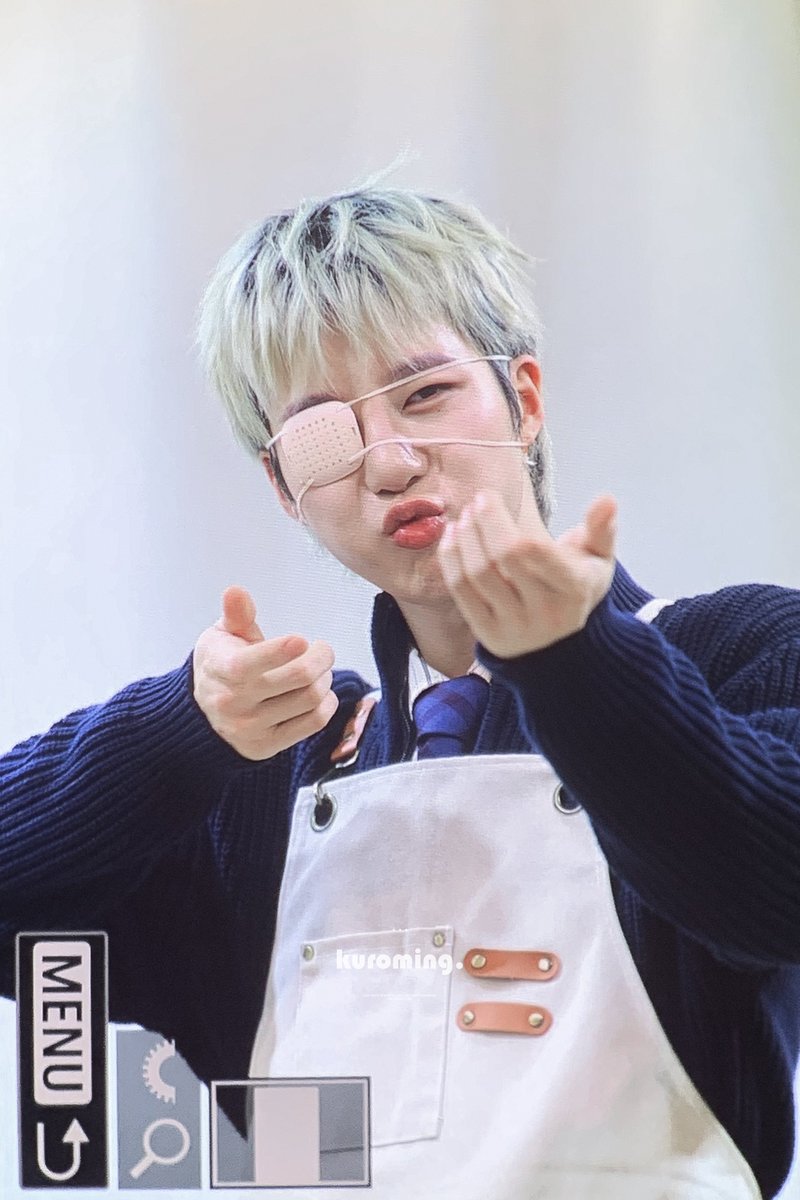 ᴋᴜʀᴏᴍɪɴɢ。 tweet media