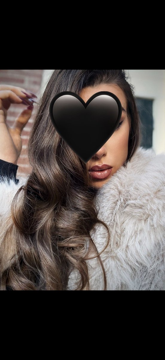 Happy valentinesday😏 
Vandaag is het DE dag waarop jij je enige echt Valentijn, je waardering, zwakte en onderdanigheid toont! 
Ik wil het terug zien op mijn throne! 
Zorg ervoor! Voor je tere zwakke hartje 💔