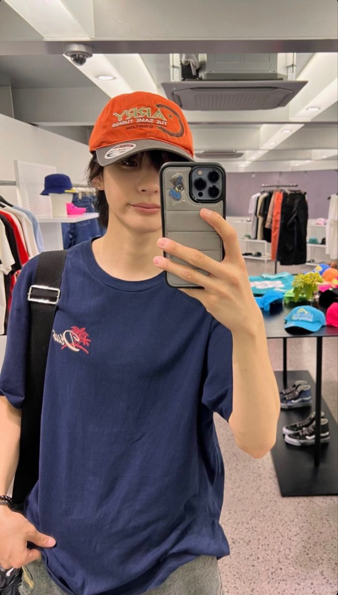 َMusée, Dhivo tweet media