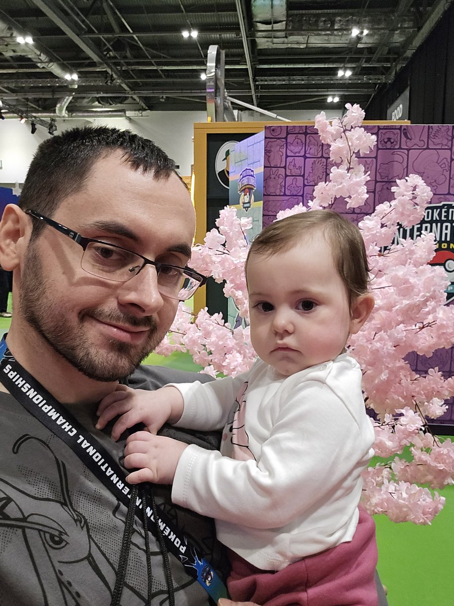 2-2 at EUIC.
Welcomed my little Cynthia into the world 11Months ago, and had decided straight away to use some of her pokemon for Euic(before milotic and spiritomb gained popularity usage).
My Wife and Daughters patience to let me play means everything to me.  Love you both.. x