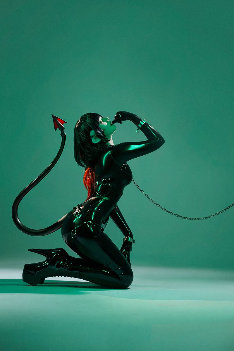 JustMoolti tweet media