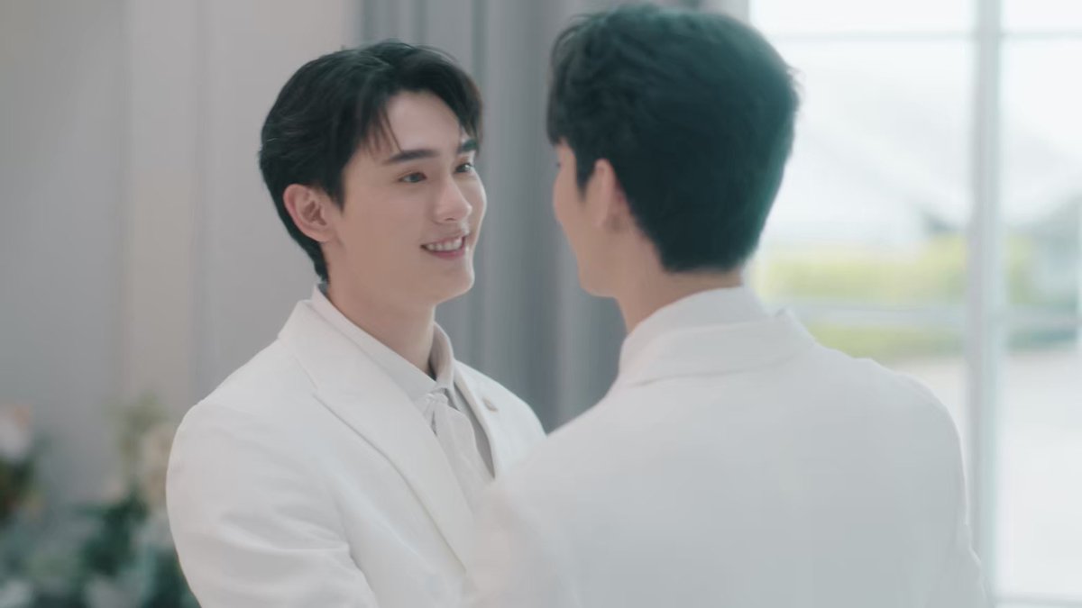 เหมยลี่ 🦊_🍅 tweet media