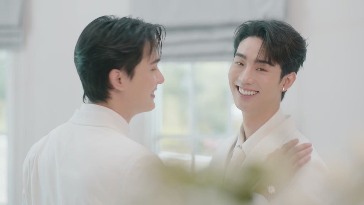 เหมยลี่ 🦊_🍅 tweet media