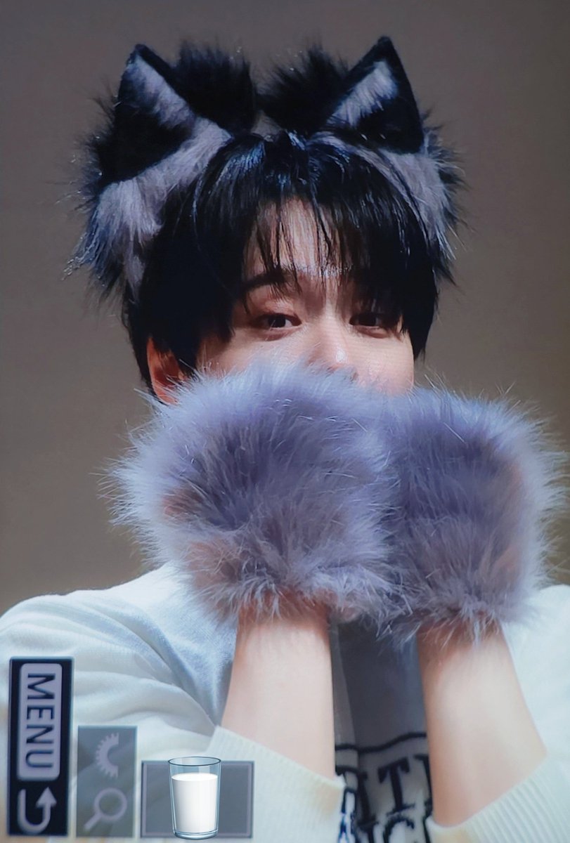 HWbyU0's tweet photo. 260214 🐺 #ONEUS #원어스 #환웅 #HWANWOONG https://t.co/KPuTTOIXN6
