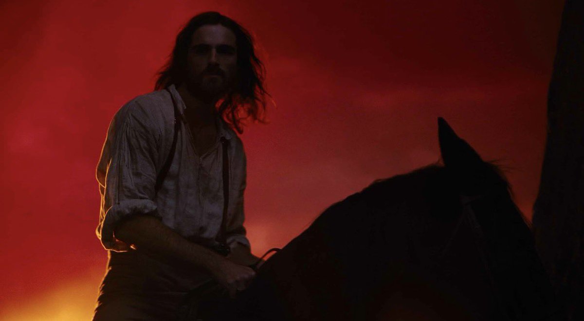 ElPocoLocos's tweet photo. The cinematography of WUTHERING HEIGHTS. https://t.co/lLZ9bEqres