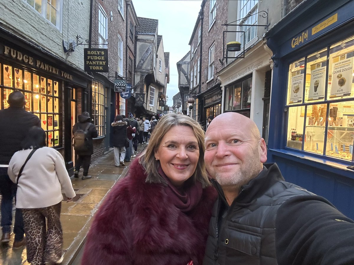 Steven Oley tweet media