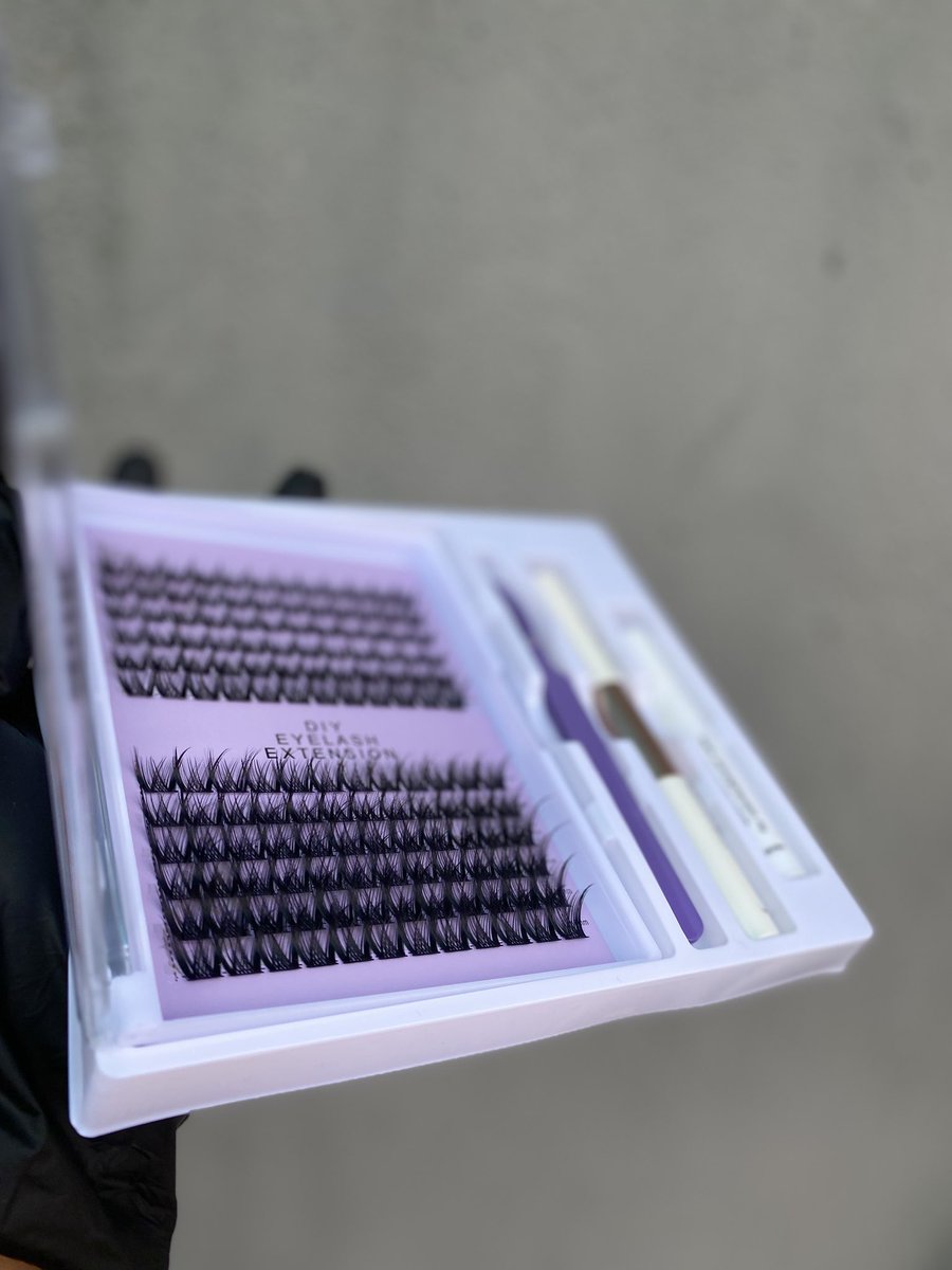 gra_cey24's tweet photo. Enhancing beauty, one lash at a time 😘❣️

DM to order cluster/strip lash trays 
Wholesale &amp; retail 🌻

#CapCut #lashvendor #vendorinbenincity #benincitylashes #love https://t.co/eBbMAFW1AV