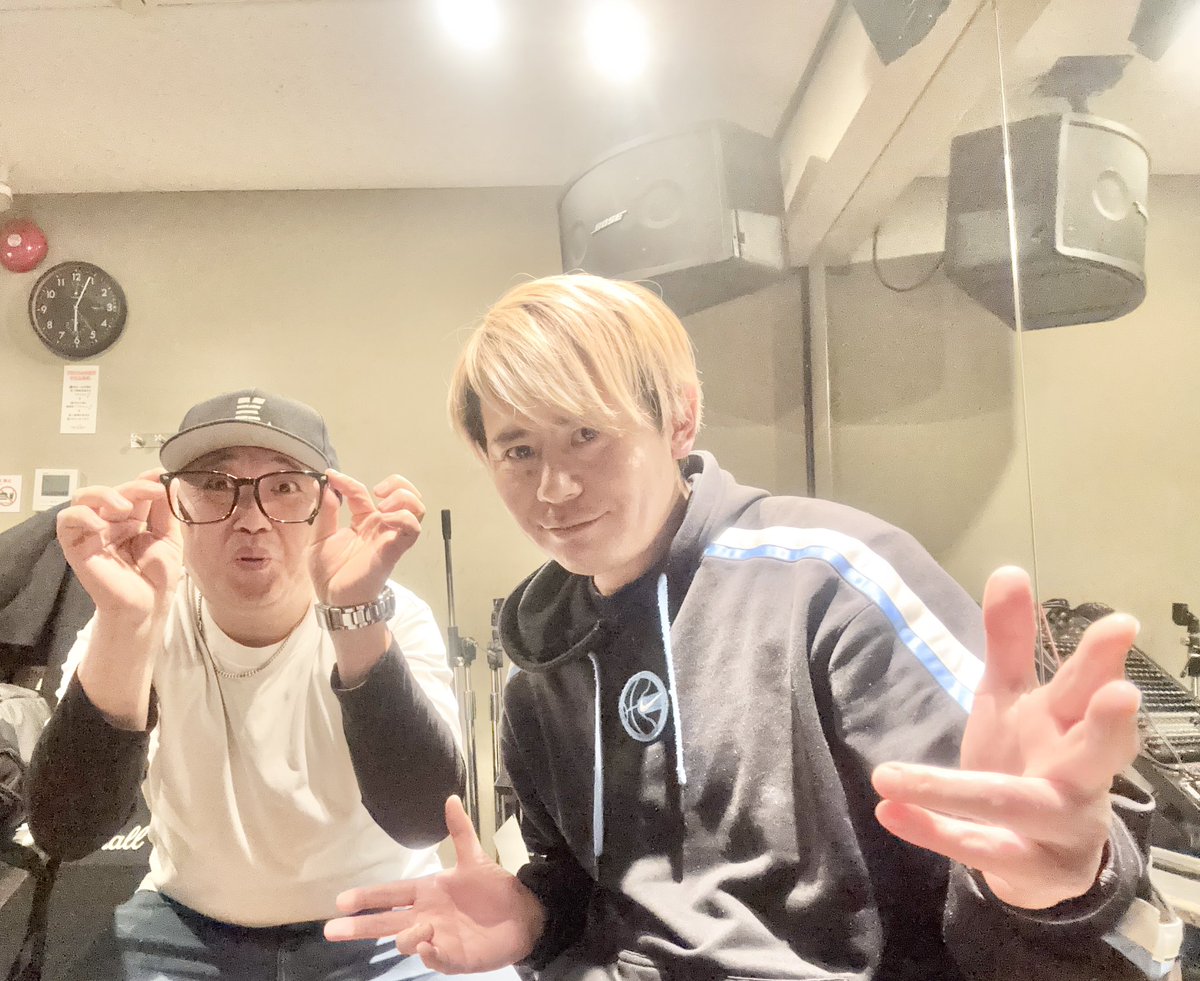 ZEROSTARPROJECT's tweet photo. 発するFM84.0MHz
ZEROSTARPROJECT
presents
ゼロスタMAXレディオ

2026.2.15(SUN) 21:00 ON AIR

金澤tk拓也/蓮見こてつ

・リレーマラソン感想
・受験シーズンエピソード

ご視聴は発するFMホームページから
リアルタイムでお聞きください📻
↓↓↓
https://t.co/daNzBj2age

#GLAY https://t.co/fl5Ho9wgXU