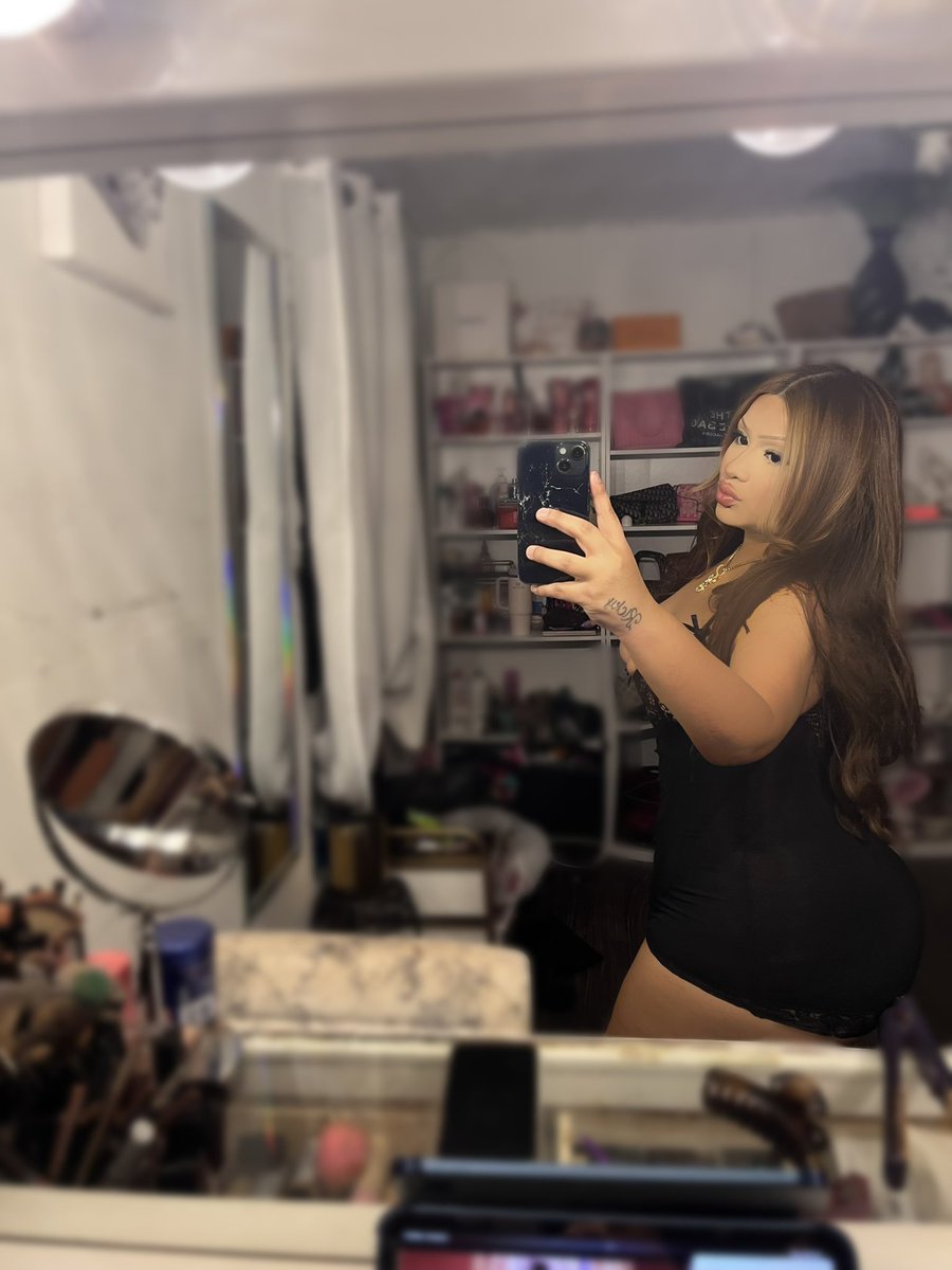 Do you love latinas mixed w black ?🫦