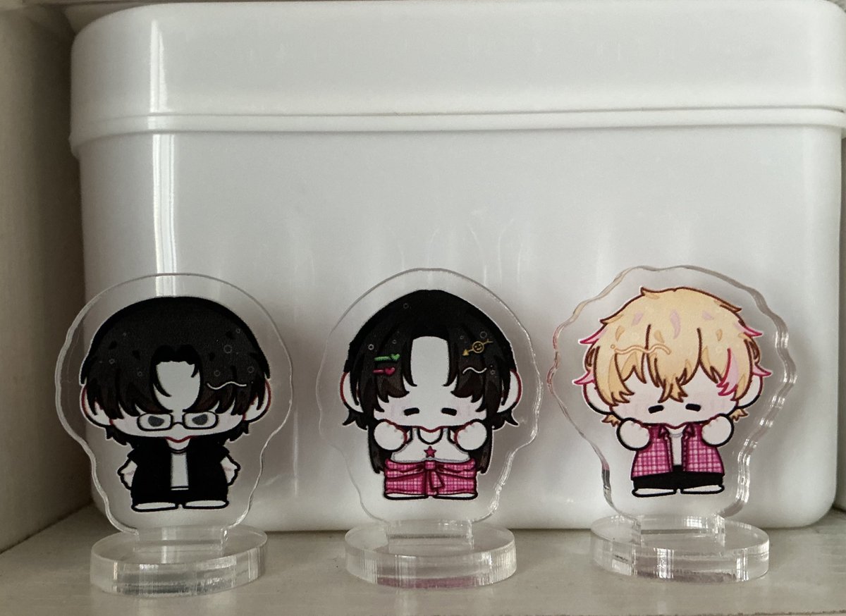 เนื่องจากเรากดน้ำหอมทัน😚

แจกแสตนดี้จิ๋ว 1 set / 3 ea

📍rt only 📍
 📮ออกแค่ค่าส่ง 45.-

ประกาศ 16/02 20:00
#เดนดาวneverdie