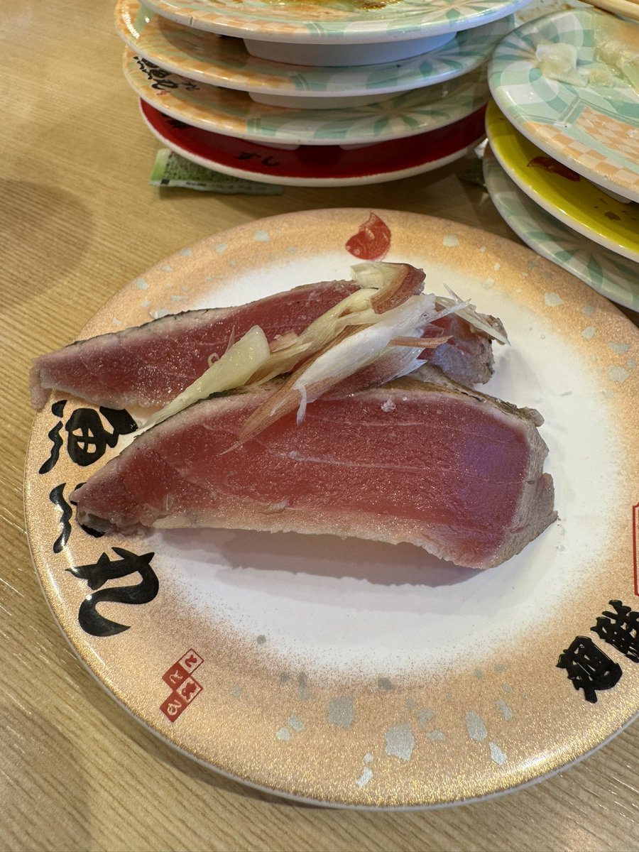 shrekbonsai's tweet photo. ファイヤーまぐろは岩塩で食べてみた。
美味い！！
#魚魚丸 https://t.co/NocVLSL2B7