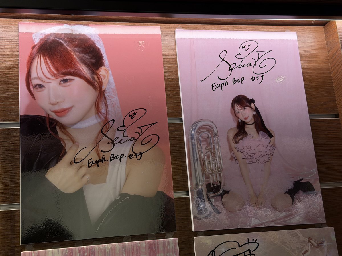 大阪に来たしもちろんこちらも👀✨ 聖奈さんのサイン入りパネル当たる