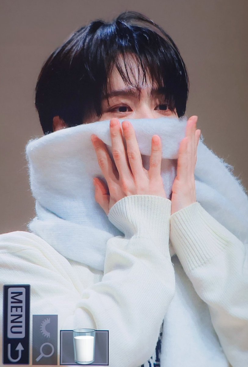 HWbyU0's tweet photo. 260214 #ONEUS #원어스 #환웅 #HWANWOONG https://t.co/ejwhKPwPNx