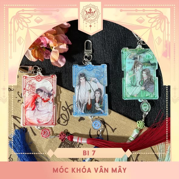 [BI7] The Marble keychain comes with a mystic knot, symbolizing ...