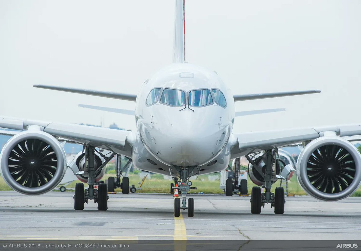 Gate7aviation's tweet photo. AerCap, premier loueur d’avions mondial, estime qu’Airbus n’a pas besoin de développer une version allongée de l’Airbus A220. Le PDG d'#AerCap, Angus Kelly, juge qu’un A220-500 ne répondrait pas à une demande réelle et risquerait de concurrencer la famille #A320neo. Selon lui, la priorité doit rester la rentabilité du programme #A220, issu de la CSeries de Bombardier.