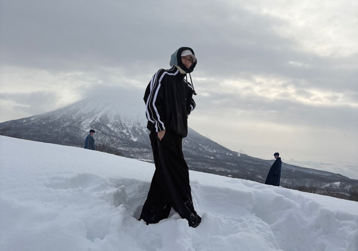 ★ (@twinklejeonghan) on Twitter photo 