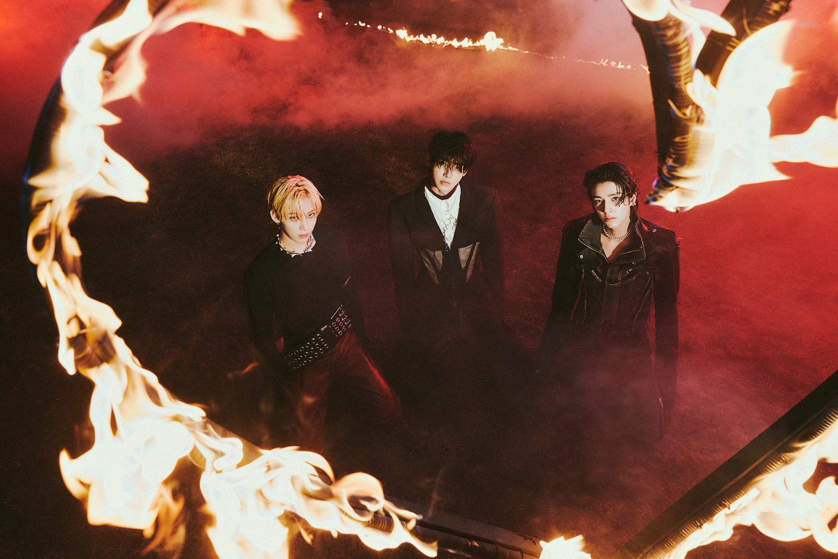 moonandenhypen's tweet image. Happy Valentine's Day