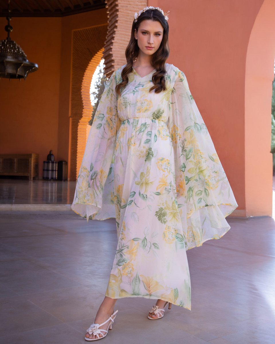 maxfashionMENA's tweet photo. The shift toward effortless occasion dressing continues.๐
Relaxed kaftans and refined textures that define the season.
Discover the new collection in stores and online.
#MaxFashion #RamadanCollection #ModestDressing #NeutralStyle #OccasionDressing https://t.co/PuUjDRDyHj