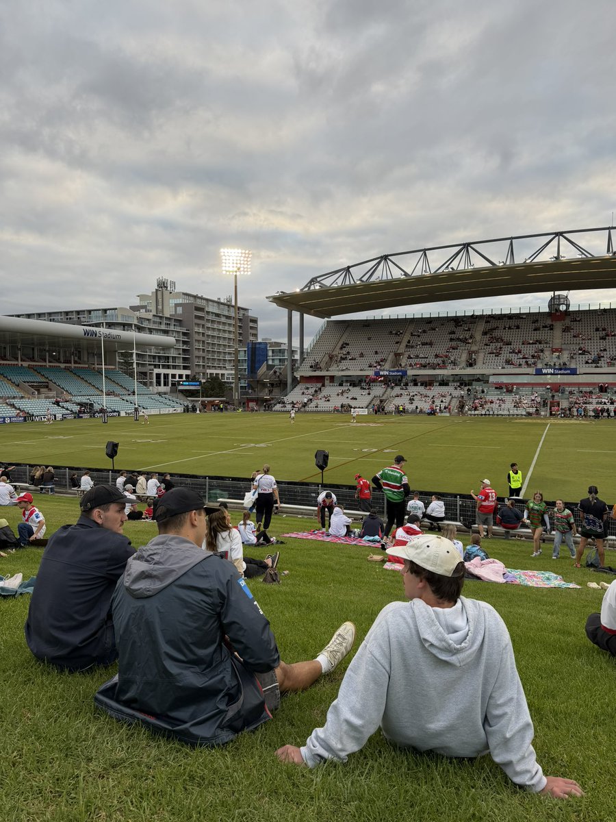 Footy’s back. #CharityShield #NRL
