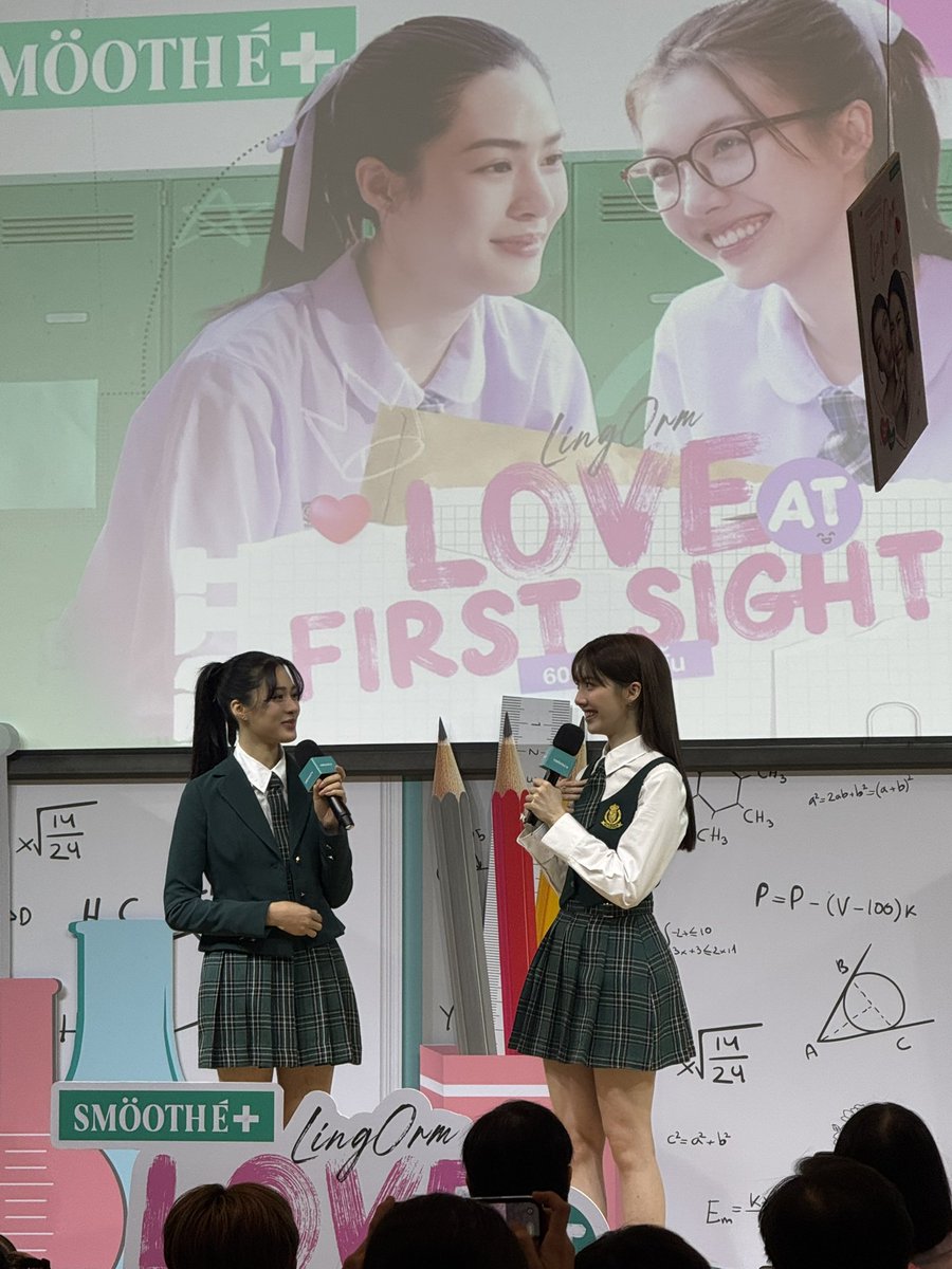 ห้ะๆๆๆๆ ชอบหมาเด็ก บ็อกๆแงงงง ฮ๊อบ🥹🌹

#LingOrmLoveAtFirstSight