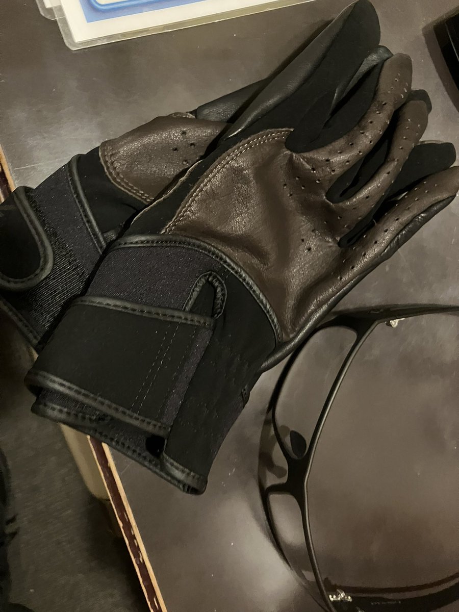 今日の戦利品！ 田村装備開発様でSHIELD Recon Fang を購入させて頂き