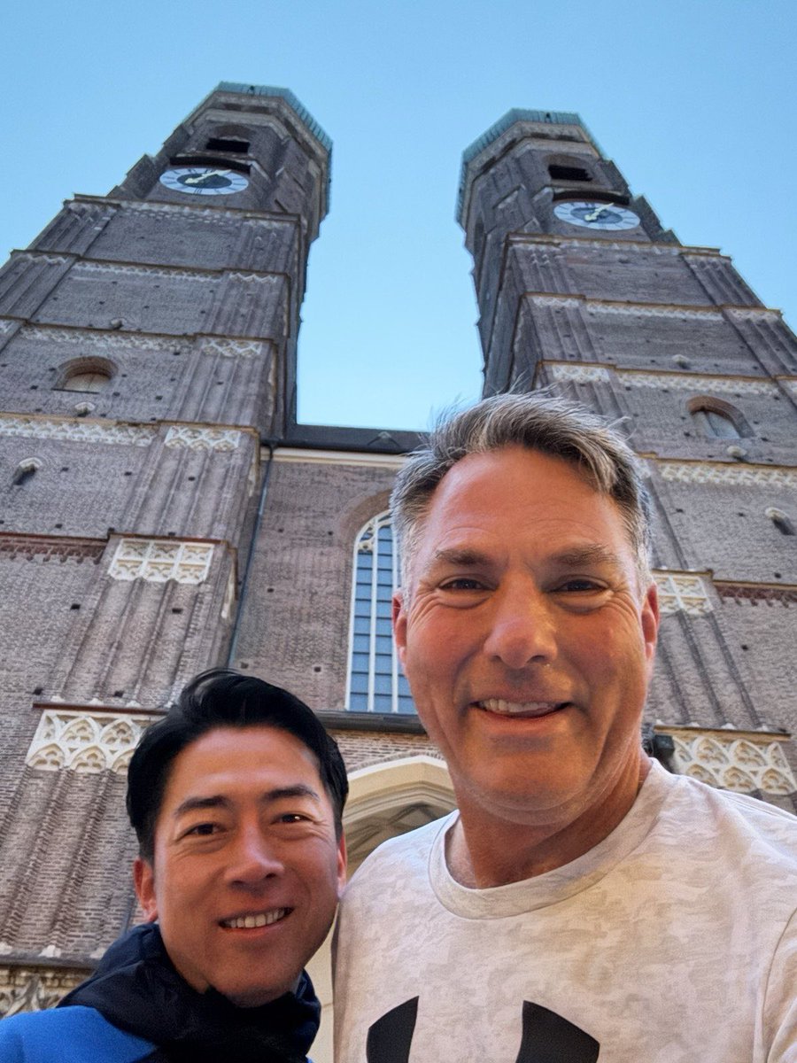 ランニング中にマールズ副首相<a href="/RichardMarlesMP/">Richard Marles</a> の自撮りにて。