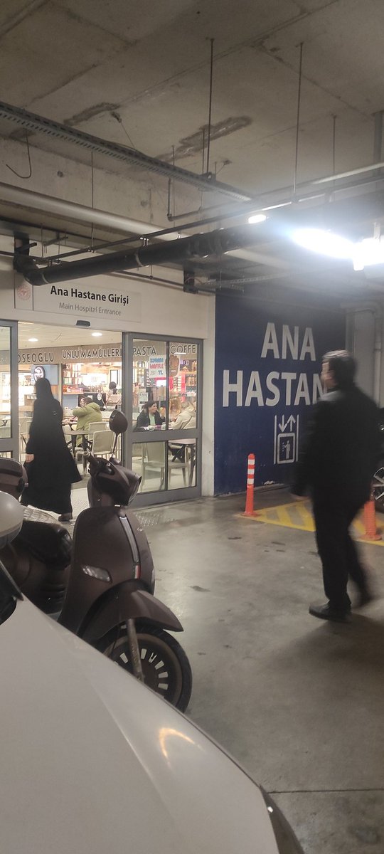 #14subatsevgililergünü kutlamalarım başladı 🤭 biraz inatçıyız karşılıklı bakalım kim kazanacak merak ediyorum 🤔