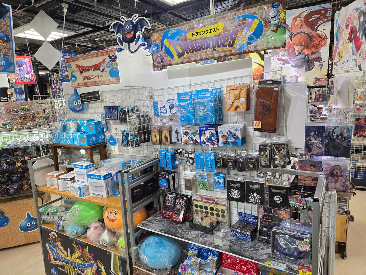 ホビー天国2F 雑貨】 ドラゴンクエストでは人気のメタリック