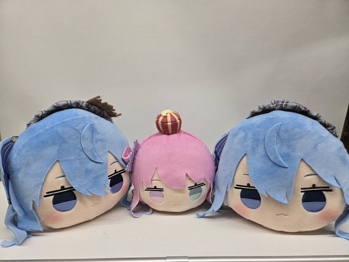 星街すいせい 寝そべりぬいぐるみ 10個 Amazon.co.jp: ホロライブ 寝そべりぬいぐるみ Vtuber 約26cm (星街
