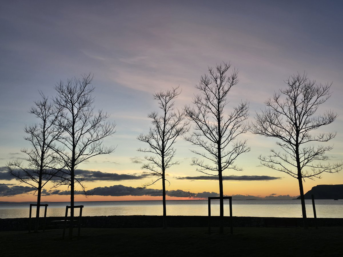 jmallon16's tweet photo. Much welcome sunrise Valentines day Carnlough @barrabest @Louise_utv @LoveBallymena @WeatherCee @bbcniweather @sara_utv @barbara_utv @utv @U105radio @herobelfast @PetraEllisMedia @StormHour https://t.co/Z00Hy44s35