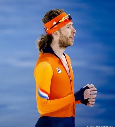 TheTrueDutchman's tweet photo. Geweldig, die Olympische Spelen. Familie, zo voelt het. De Luim behandelt het ook als zodanig, met name de prestatie van ‘Opa’ Bergsma. Opa, ben je niet lekker?! Op https://t.co/p5VkXewVU4 de uitleg. Met veel respect mag ik wel zeggen! Op naar de volgende medailles! https://t.co/AfQMuXoGnD