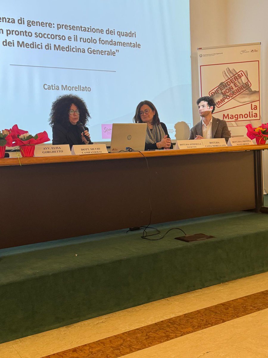 ulss10's tweet photo. Violenza di genere: due giorni formativa per Medici di Medicina Generale e operatori sanitari del territorio. 
📍 Formazione in corso al Centro Culturale Leonardo Da Vinci.
🧠 Oggi focus sugli aspetti psicologici della violenza e sulla presa in carico delle vittime. https://t.co/pd6SID0yMA