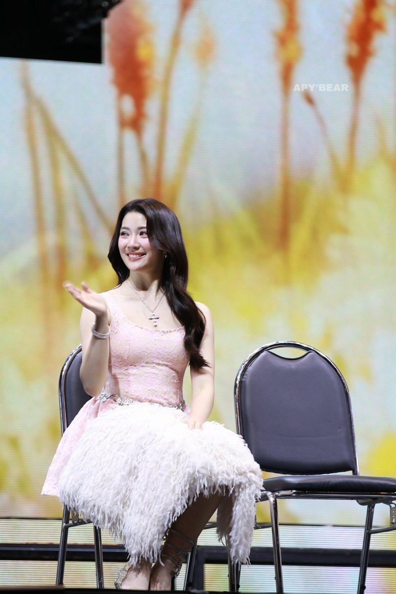 ใครก็บอกว่าสวย 🦙

GINJAY HEART TO ALKEY
#GinnyJaynaFirstFanconTH
#ginnynatnicha 

#GinJay