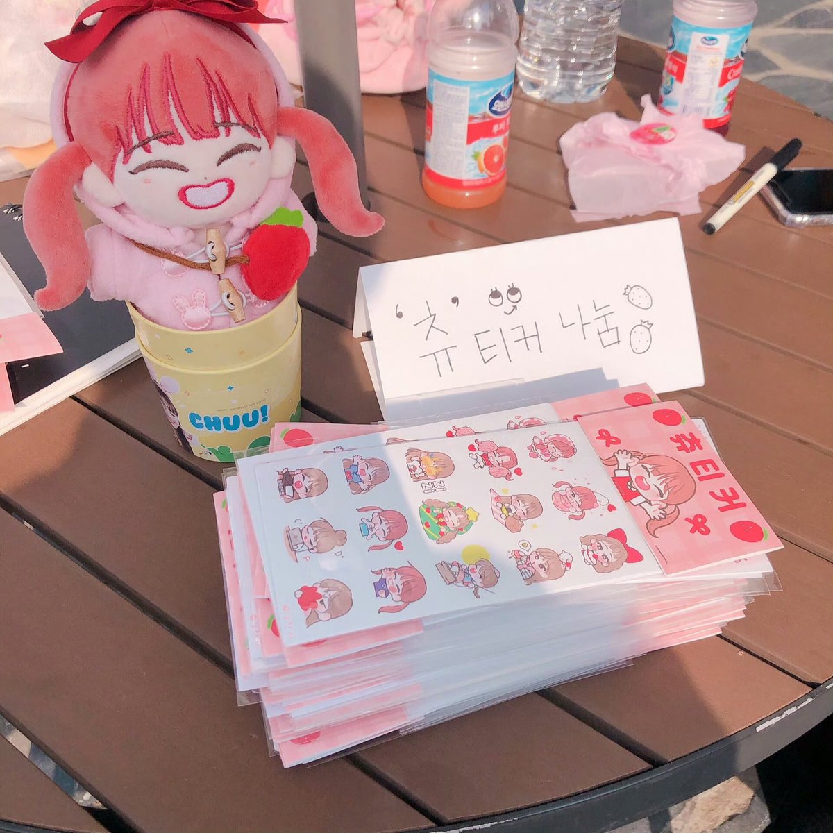 💧kim hyunjin barks jeon heejin aww (@dalsolq) on Twitter photo 