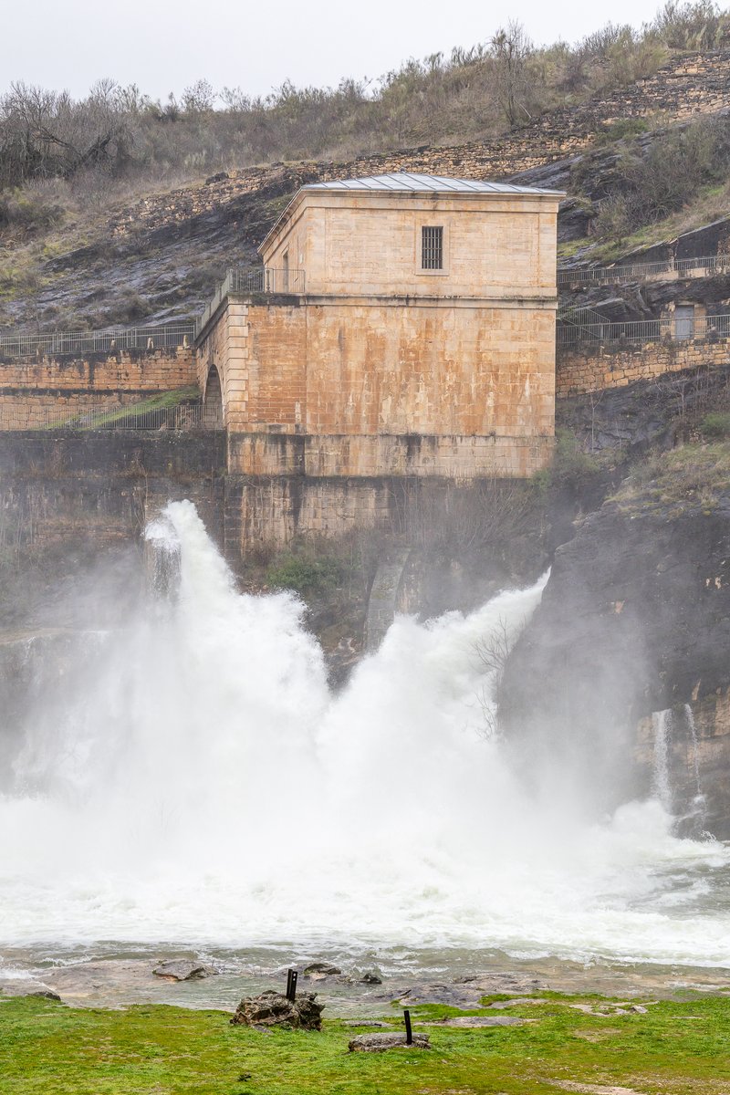 jslsvega's tweet image. Presa del Pontón de la Oliva en el río Lozoya (Madrid).

#presa #embalse #pantano #rio #ponton #pontondelaoliva #lozoya #madrid