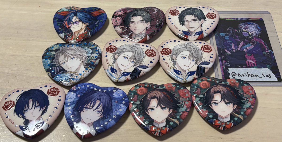 トプス tweet media
