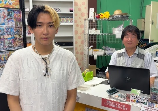 【悲報】遊楽舎、閉店
ヒカルの盟友・遊楽舎の店長が店を畳む決断
店長はトモハッピーらによる批判動画や
それに伴う誹謗中傷に精神的に追い込まれた模様
最終的に閉店という結果に。
「経営者、商売人としてはゴミクズ」は酷すぎ
#トモハッピー や須藤晃平らに責任を取らせるべき
#遊楽舎 #ヒカル