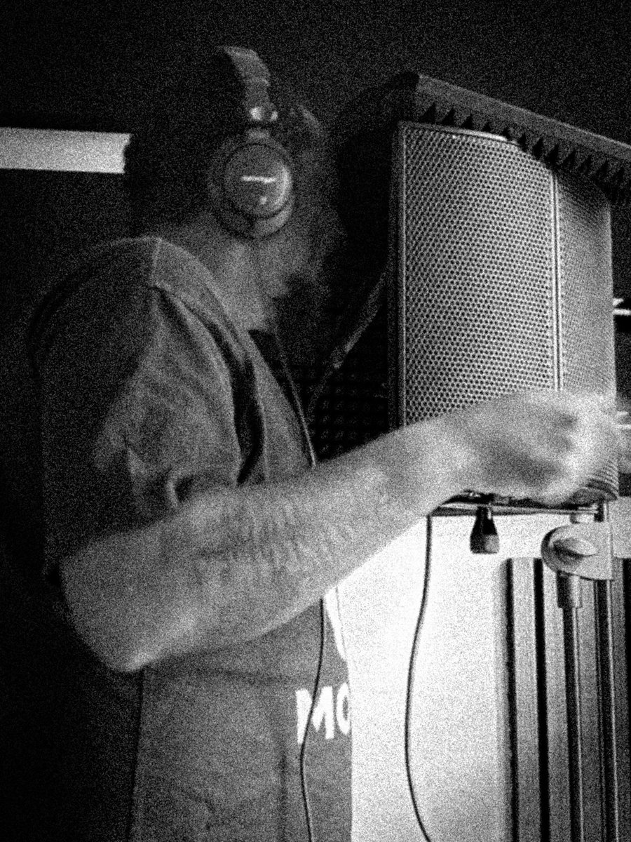 Prodbyom tweet media