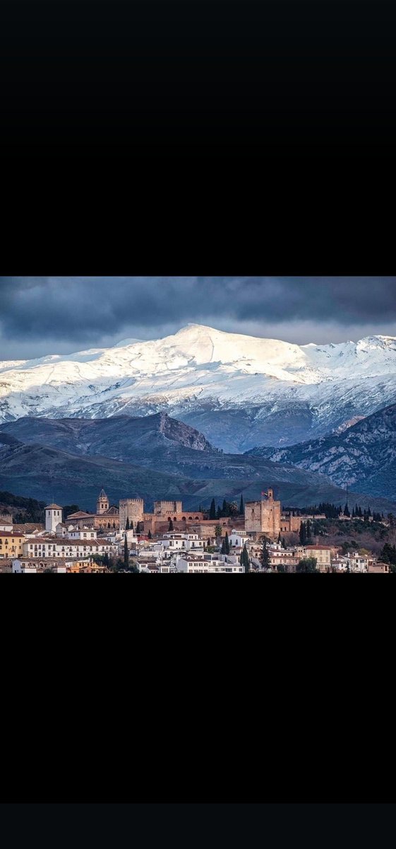 Gabriel10063125's tweet photo. Granada... https://t.co/gqlpzCVG17