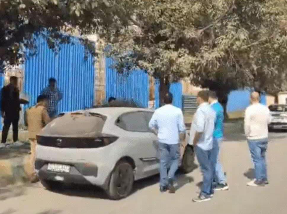 नोएडा में वेलेंटाइन-डे के दिन प्रेमी ने प्रेमिका की कार में गोली मारकर हत्या, फिर खुद को गोली मारकर सुसाइड किया, इसी गाड़ी के अंदर ही दोनों की लाशें मिली, नोएडा के थाना सेक्टर-39 क्षेत्र में सेक्टर-107 की है। दोनों दिल्ली के त्रिलोकपुरी के रहने वाले थे।