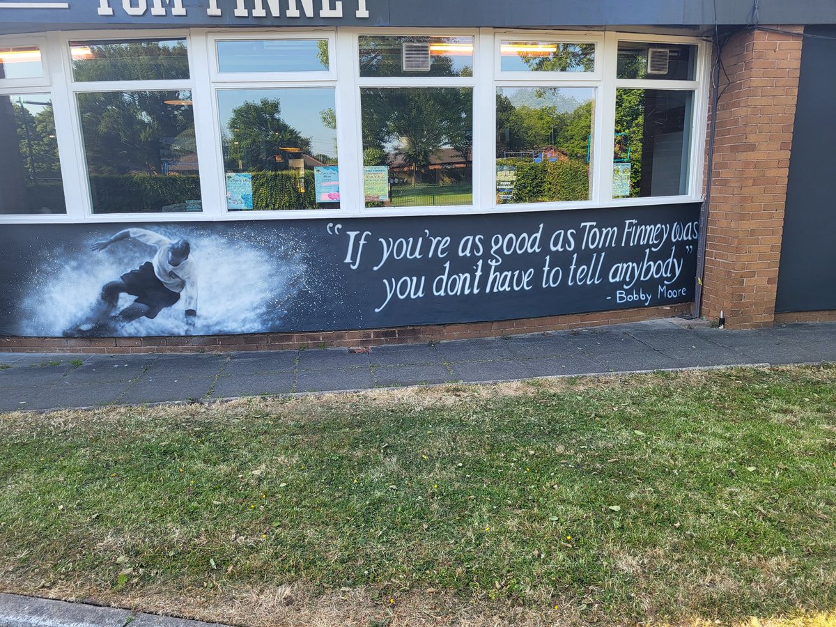 FinneyPub's tweet photo. Today marks 12 years since the passing of the legend, Sir Tom Finney – the greatest ever to wear the Lilywhite shirt.

If you're at Deepdale today, in the 7th minute,

👏 Applaud
🎶 Sing Viva Tom Finney
🤍 Honour the Preston Plumber

Loud and proud 💙
#legendsneverdie https://t.co/bK2T8x1TuG