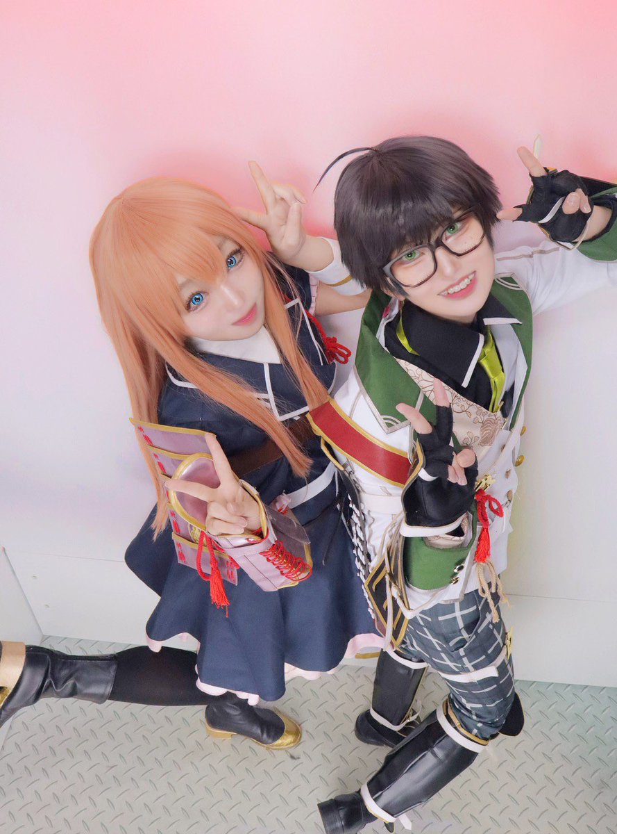 ⚠️プリクラ
池アコ離脱してます‼️さんみんさん乱ちゃんと居ました‼️篭手切褒めてくださって嬉しいです🥰
肥前のやつしかないですが交流して下さった方々には名刺を渡しておりますので、こいつヤベーな合わねぇわって方は捨ててください、、、、