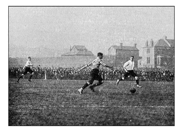 El primer partido de fútbol en España se disputó hace 157 años en Jerez de la Frontera: el 13 de febrero de 1869, según una reciente investigación de la Universidad de Cádiz

▪️Enfrentó a Jerez Cricket Club y los Oficcers of HMS Endymion, estos últimos marineros llegados en un