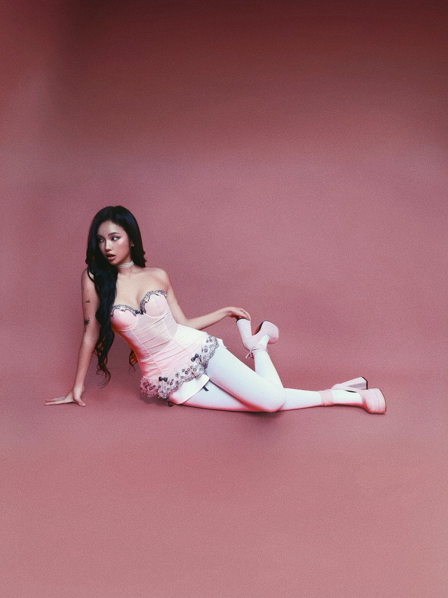 stella42 tweet media